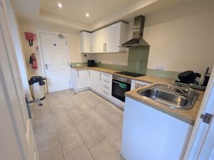 Photo 21- click for photo gallery